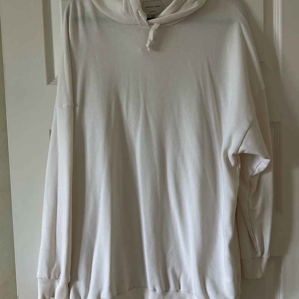 American Eagle Long White Hoodie